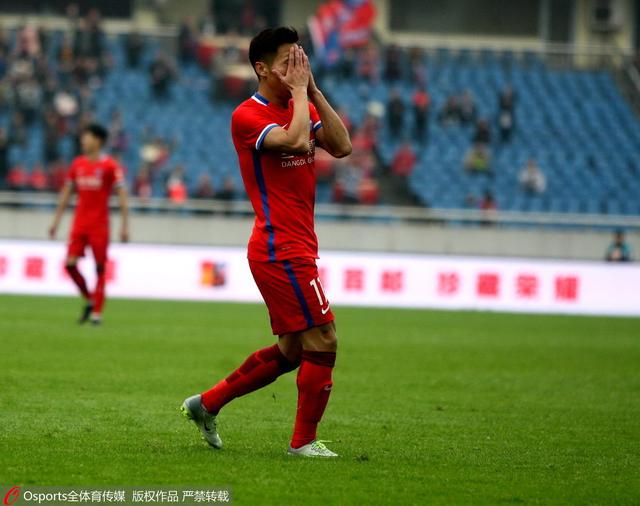 钟孟宏《余烬》曝预告 张震莫子仪对决一触即发！