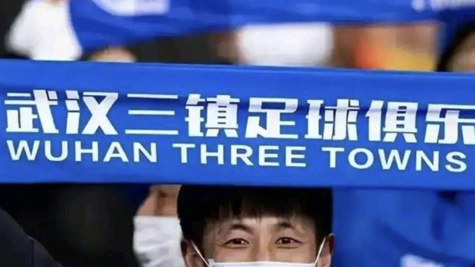 1905独家策划：2015年5月电影票房大数据报告 2015-06-02 2015年5月，全国电影总票房达31.75亿，环比下降22.69%，其中国产影片报收8.06亿，引进片总票房达23.69亿，其中《复仇者联盟2：奥创纪元》一片取得了14.08亿的佳绩，上海的总票房也 1905独家策划：2015年6月电影票房大数据报告 2015-07-02 2015年6月，全国电影总票房达33.49亿，环比上涨5.25%，其中国产影片报收8.58亿，引进片报收24.91亿。